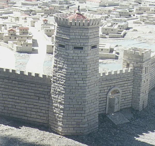 Model of a watchtower in a city wall