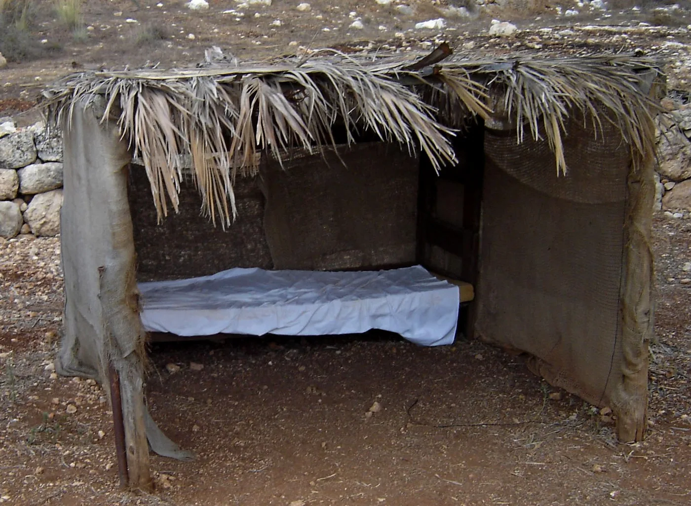 Temporary dwelling (sukkah)