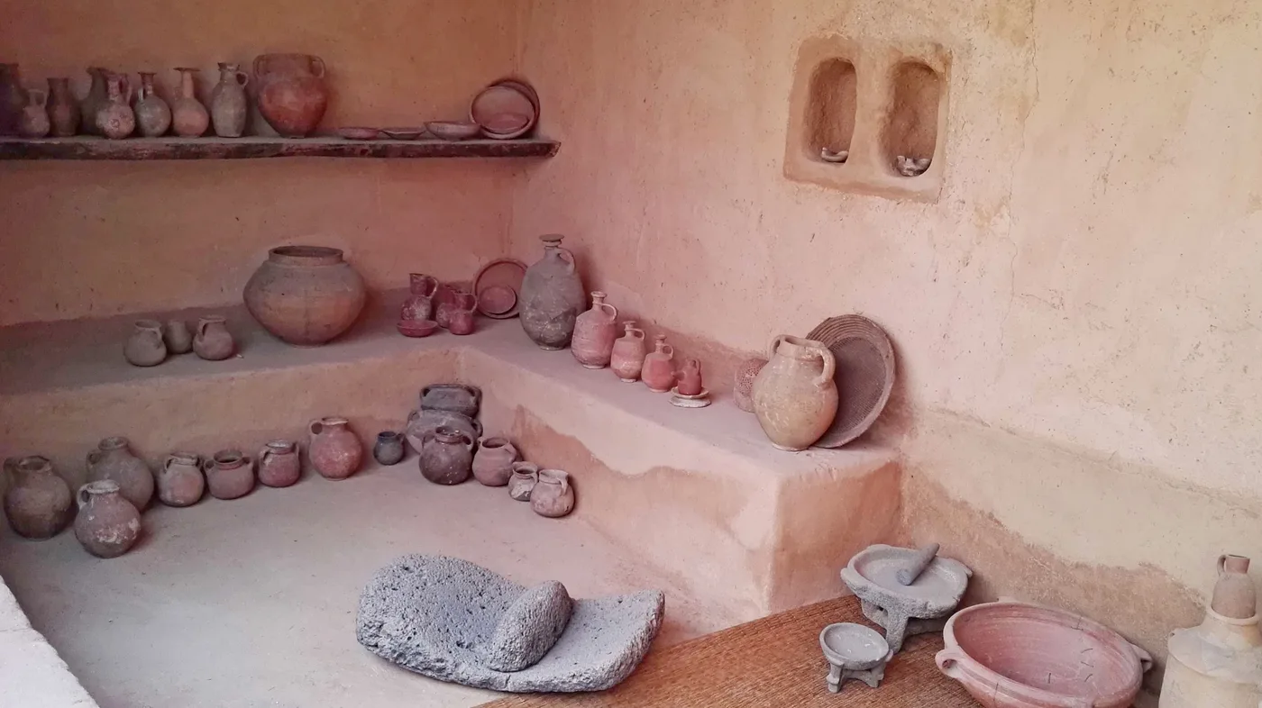 Ceramic cooking and storage pots