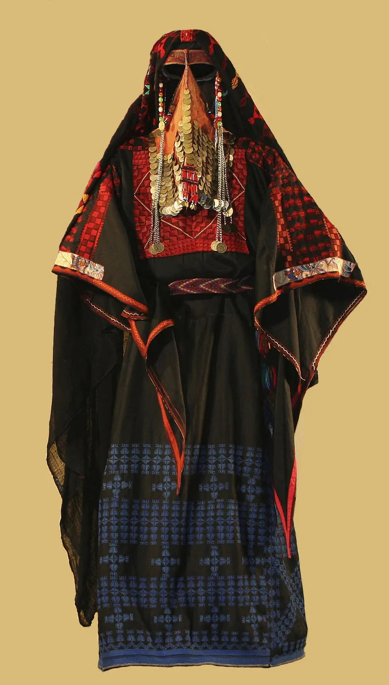 Wedding dress and veil (Beit Jebrin, northwest of Hebron)