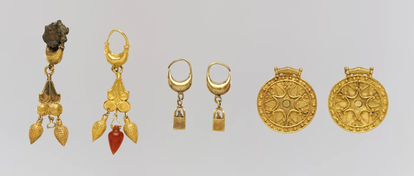 Gold earrings